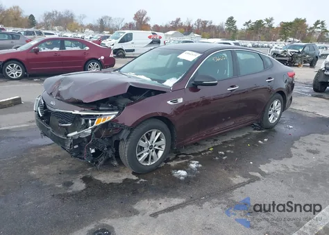 2018 Kia Optima Lx z USA, uszkodzony, nr VIN 5XXGT4L31JG186280